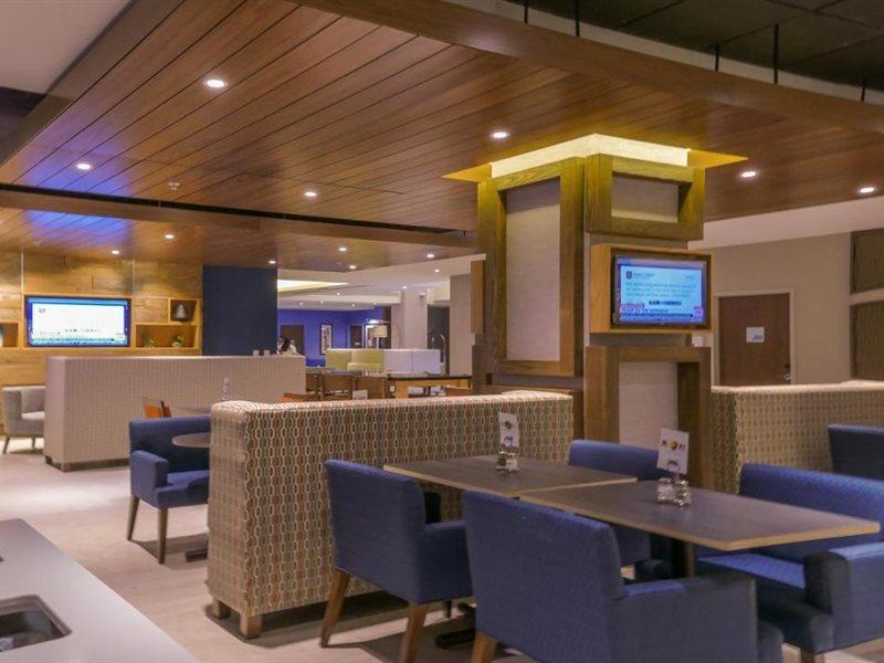 Holiday Inn Express & Suites Miami Airport East, An Ihg Hotel Экстерьер фото