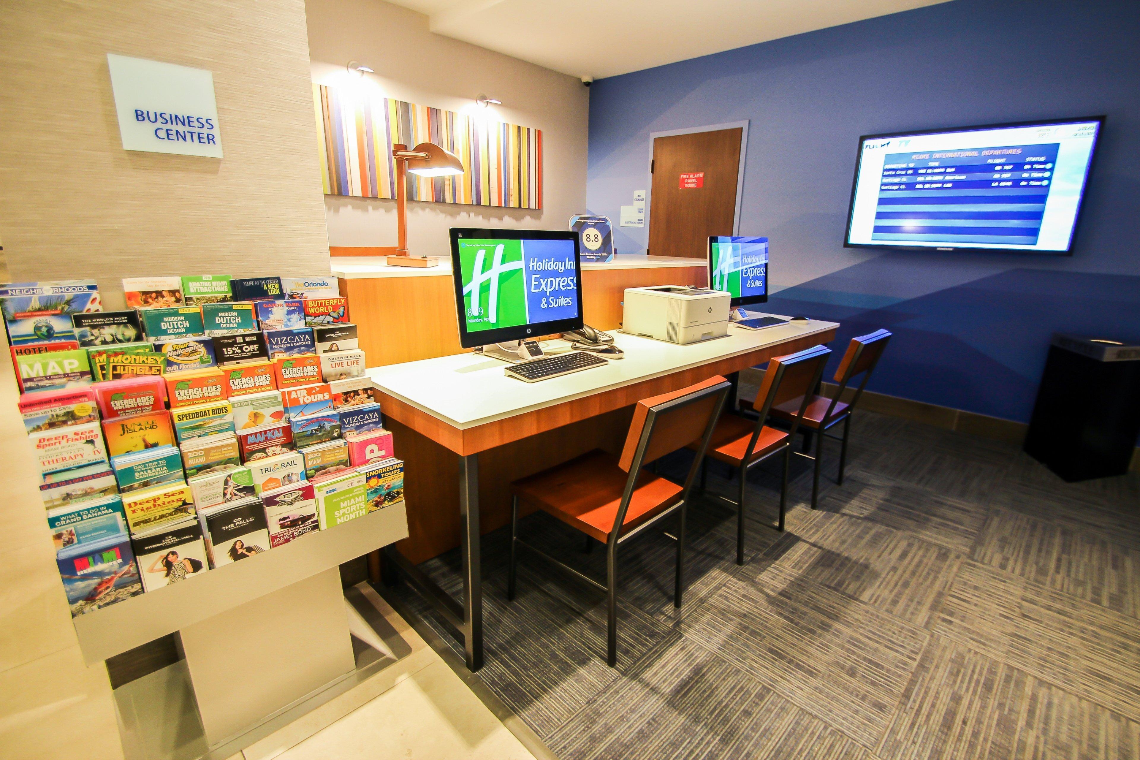 Holiday Inn Express & Suites Miami Airport East, An Ihg Hotel Экстерьер фото